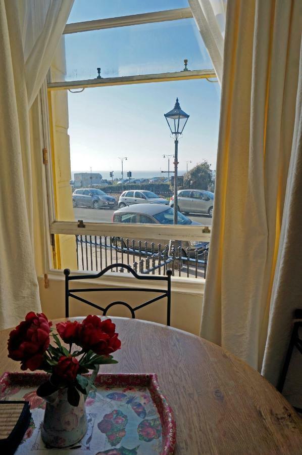 Fab Brunswick By The Sea Apartment Brighton Exterior photo